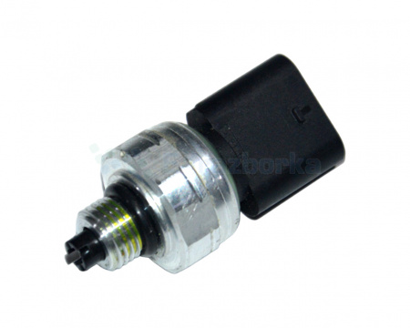 Датчик давления теплового насоса  (высокого) TESLA MODEL Y 1581610-00-B