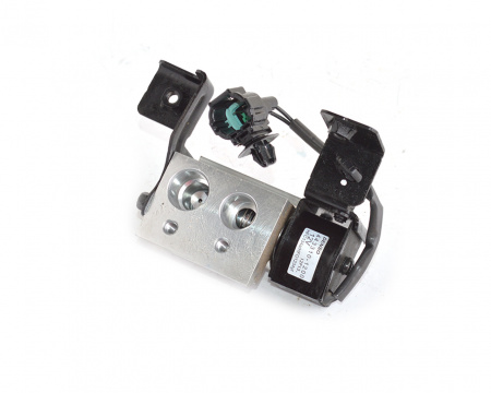 Трехсторонний клапан NISSAN LEAF