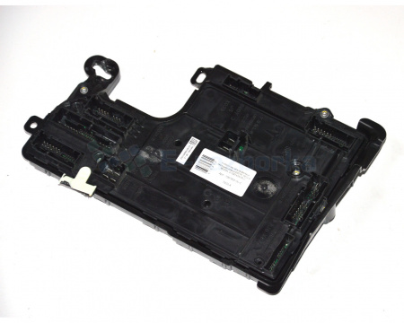 Контроллер низковольтный передний левый (2021г) TESLA MODEL 3 1567455-00-C