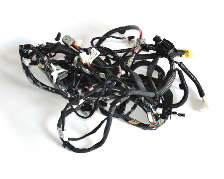 Проводка подторпедная (2021г)  TESLA MODEL 3 3067960-00-B