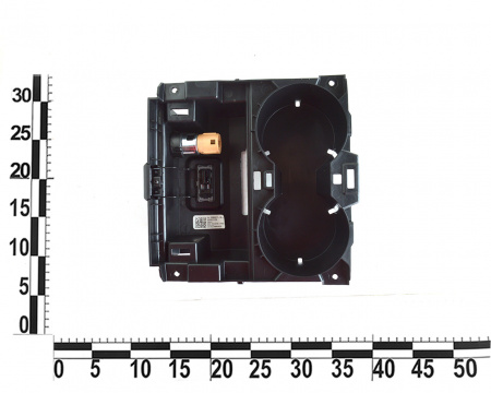 Подстаканник нижняя часть TESLA MODEL 3