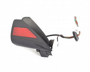 Крышка порта зарядки (катафот) левая TESLA MODEL 3