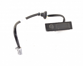 Кнопка открытия двери багажника Nissan Leaf 2018