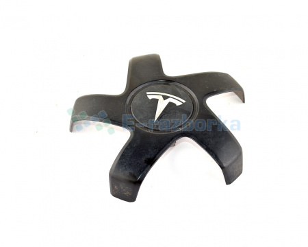 Колпачок 19X8.5 ET40 TESLA MODEL 3