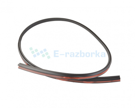 Молдинг стекло NISSAN LEAF