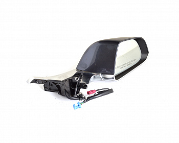 Корпус зеркала правого TESLA MODEL 3