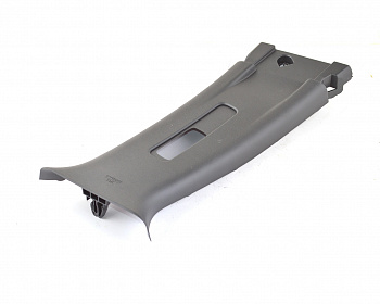 Накладка центральной стойки верхняя правая черная NISSAN LEAF 2013-2018