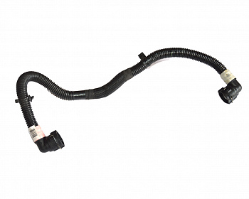 Патрубок охлаждения от переднего мотора  к теплообменнику (2021г) TESLA MODEL 3 1504722-00-C