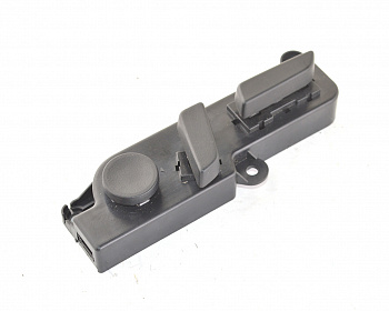 Кнопки регулировки сидения переднего левого TESLA MODEL 3