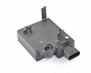 Блок радара задний TESLA MODEL 3