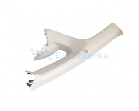 Накладка передней стойки левая бежевая  NISSAN LEAF