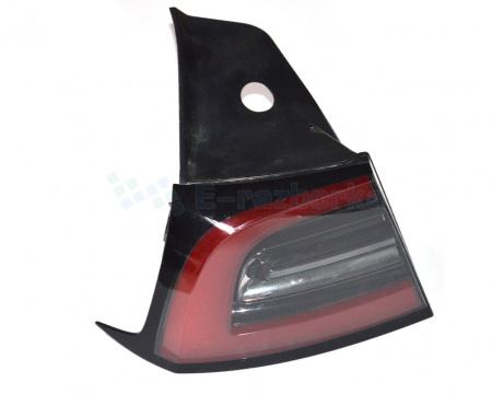 Фонарь задний левый TESLA MODEL Y 1502086-00-D 1502086-99-D
